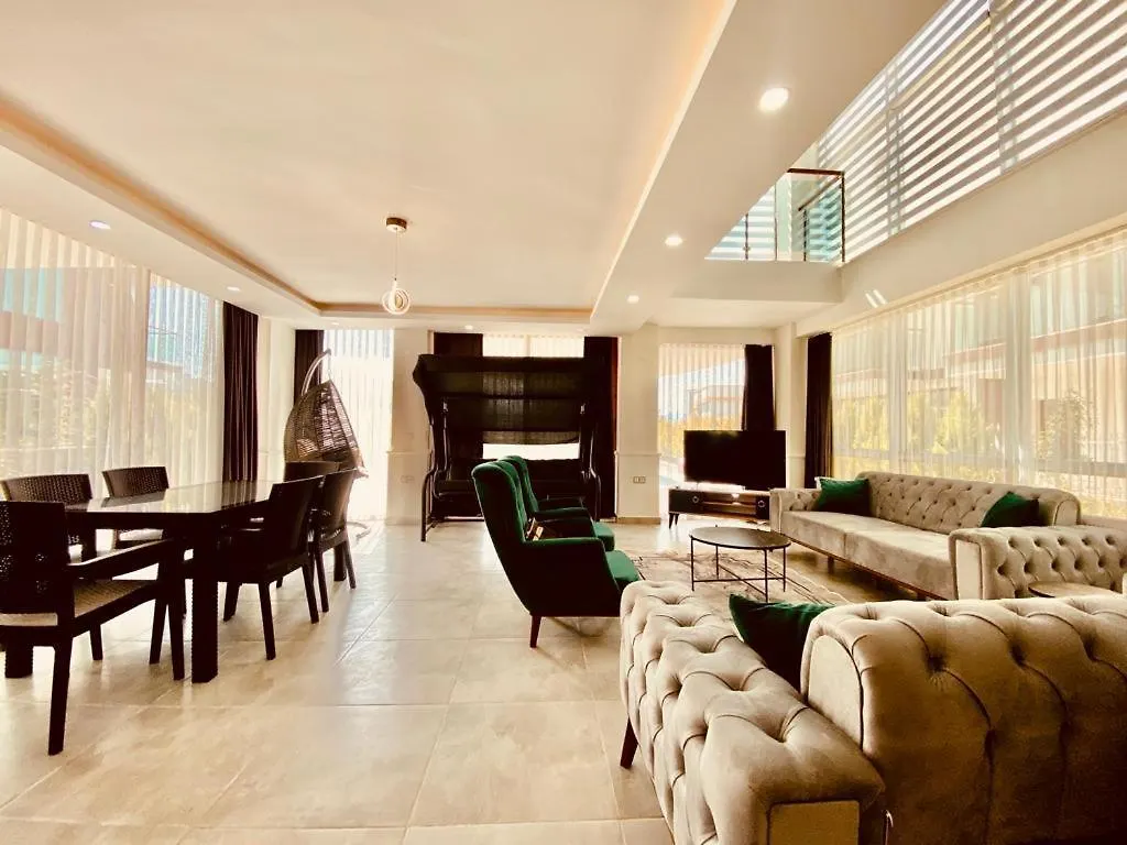 Alzuharia 2 Villa Kusadasi